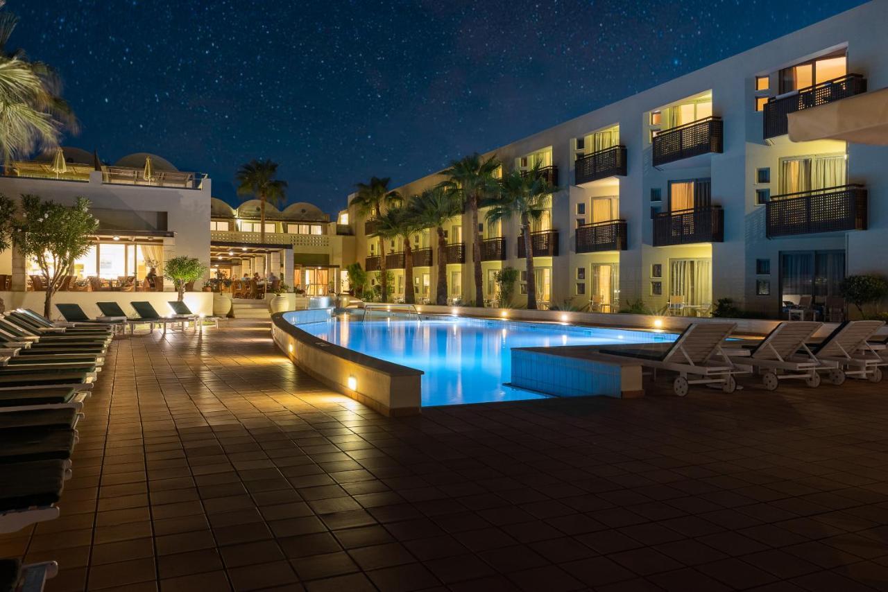 Готель Giannoulis - Santa Marina Plaza (Adults Only) Agia Marina  Екстер'єр фото