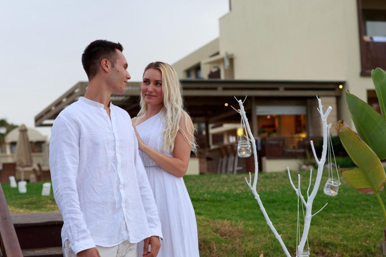 Готель Giannoulis - Santa Marina Plaza (Adults Only) Agia Marina  Екстер'єр фото